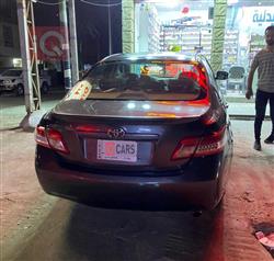 تۆیۆتا کامری